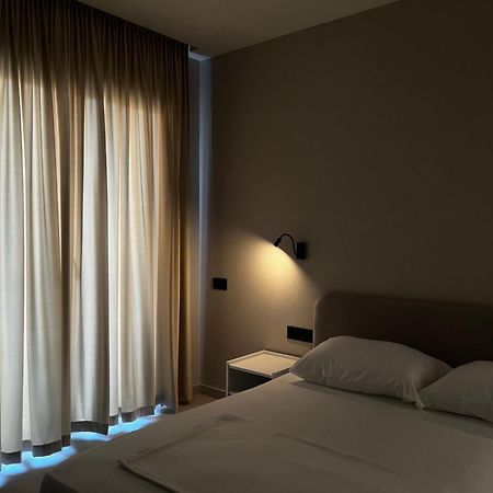 Lian'S Rooms Vlore Luaran gambar