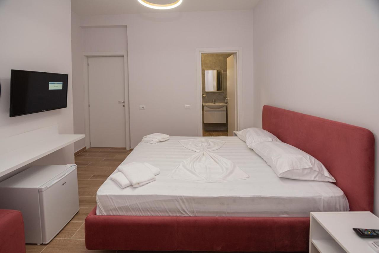 Lian'S Rooms Vlore Luaran gambar