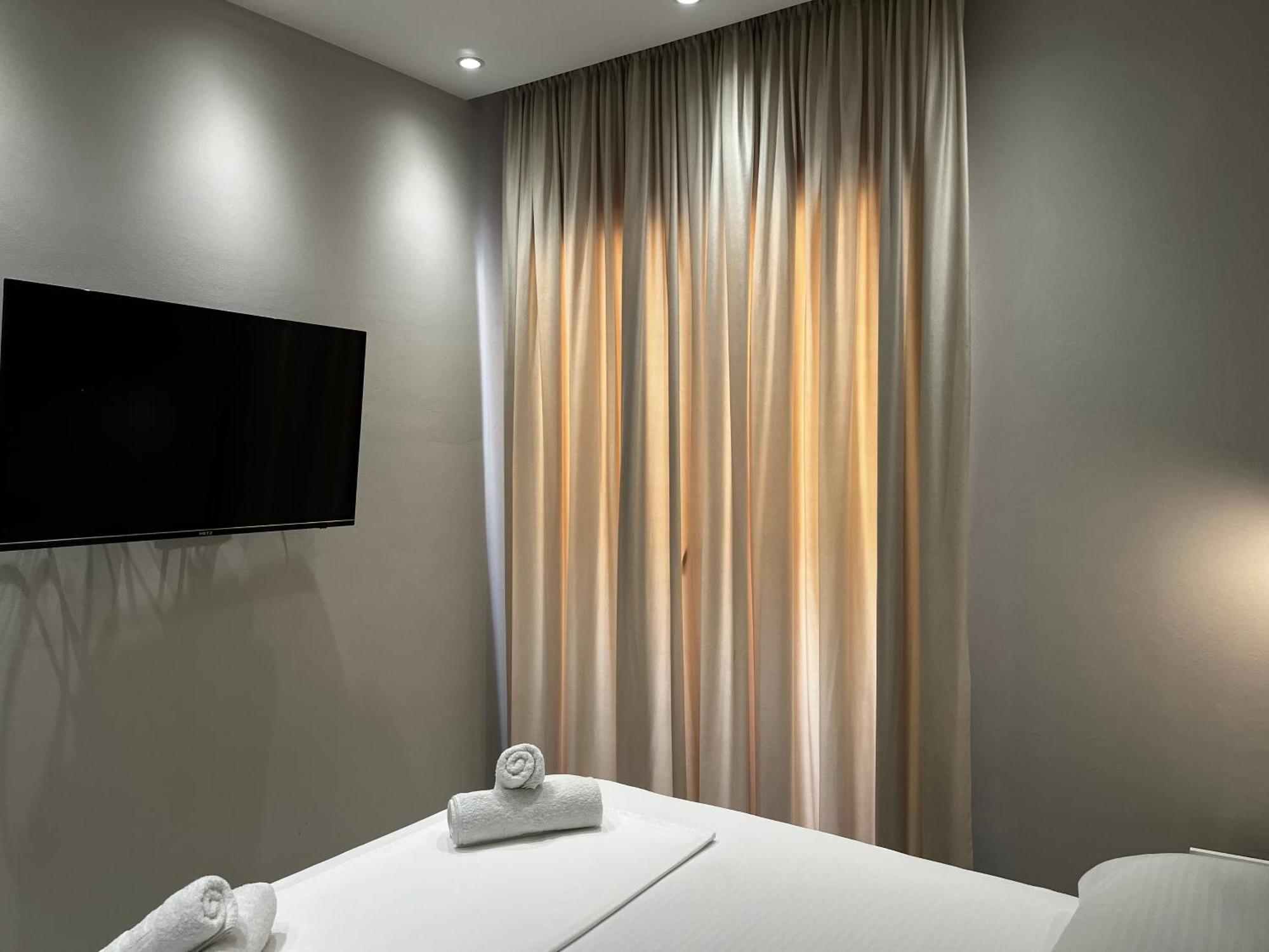 Lian'S Rooms Vlore Luaran gambar