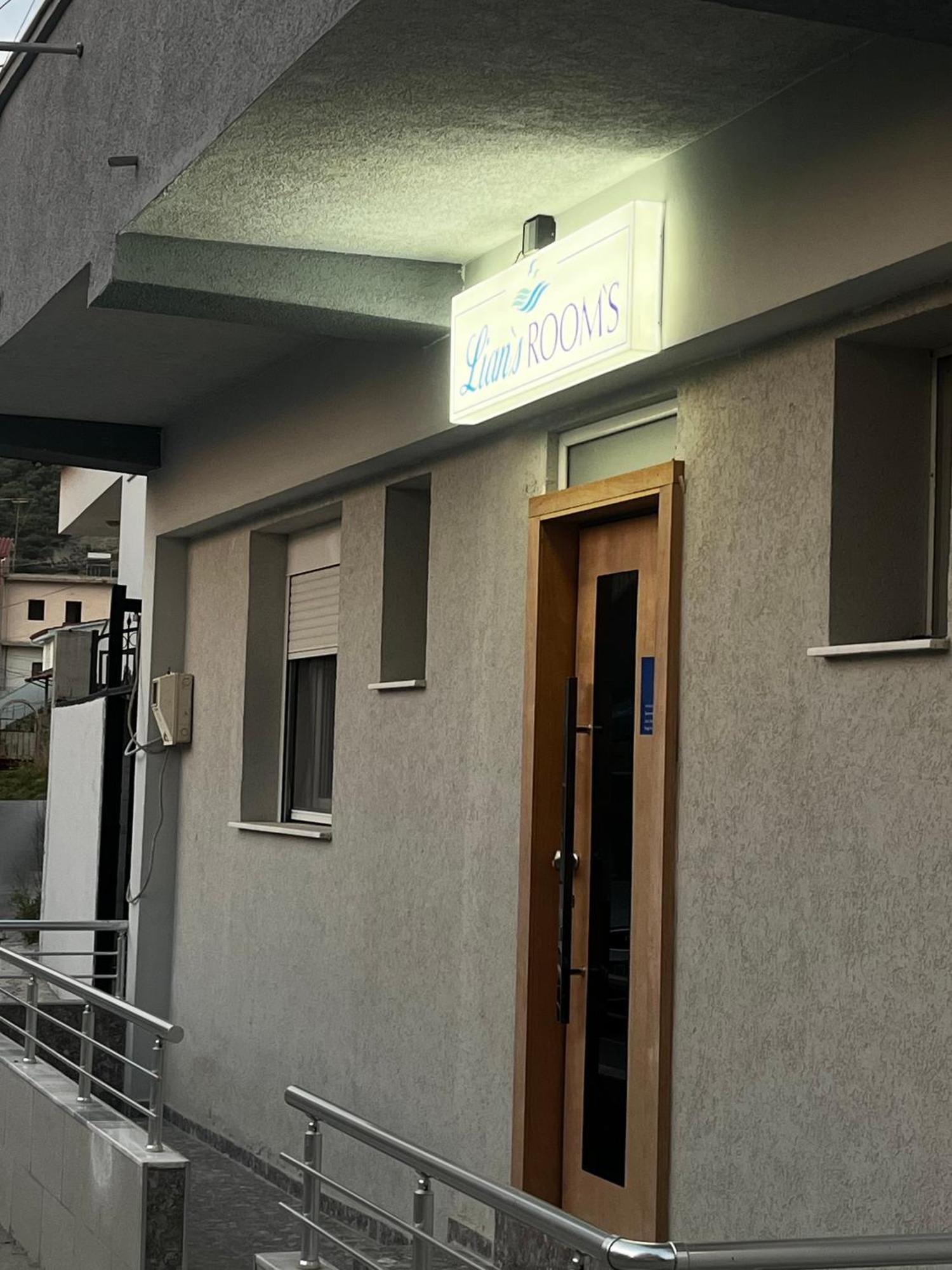 Lian'S Rooms Vlore Luaran gambar