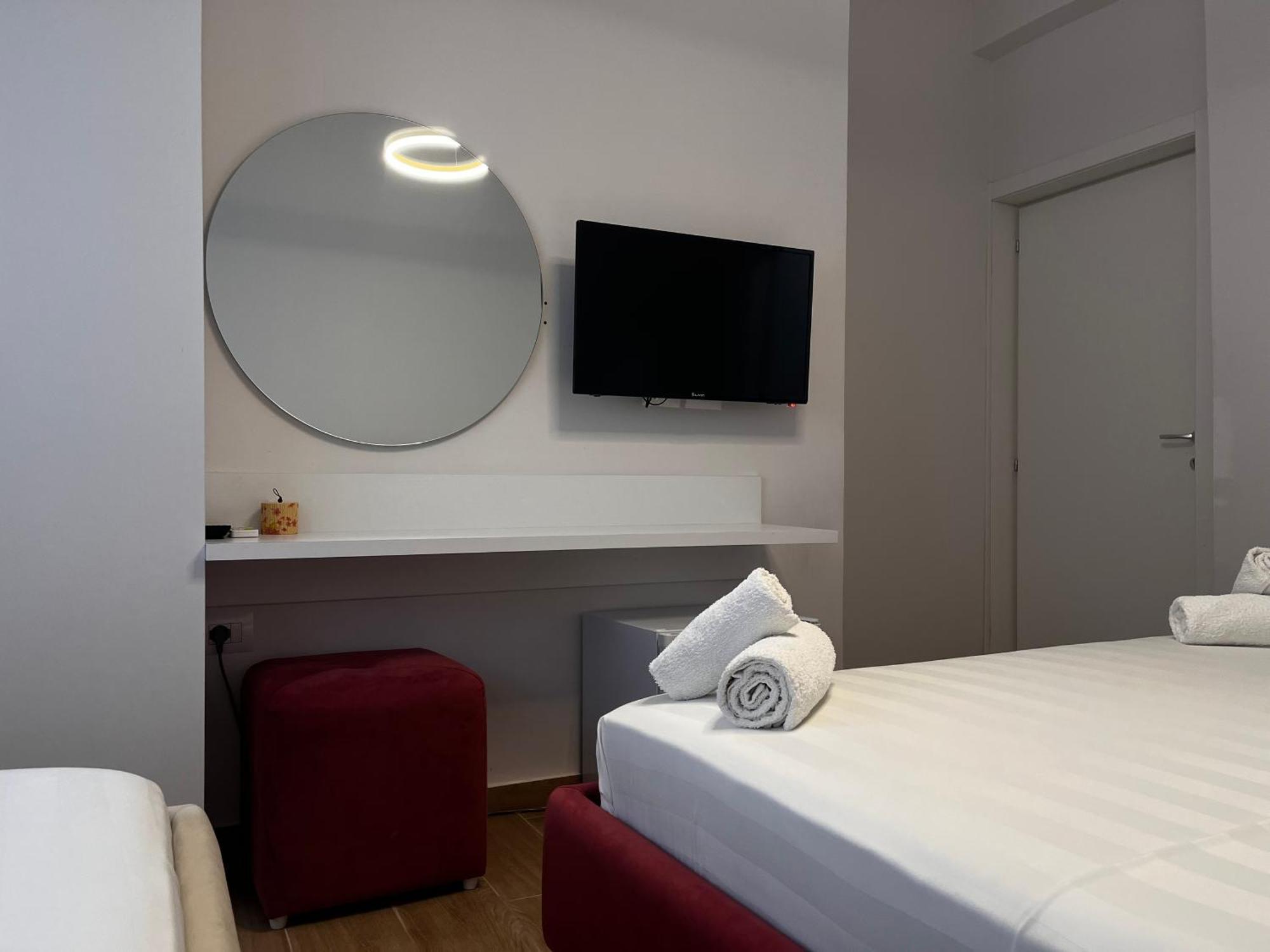 Lian'S Rooms Vlore Luaran gambar