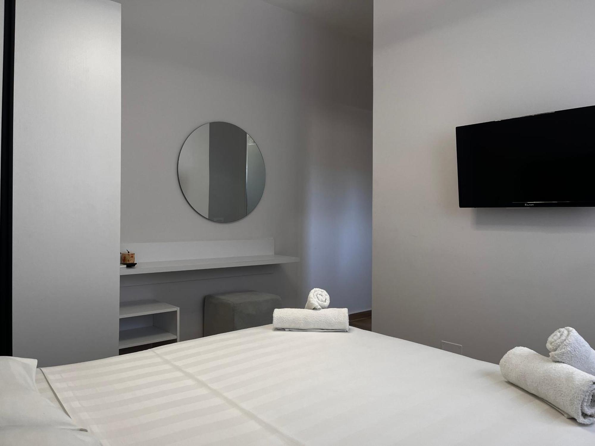 Lian'S Rooms Vlore Luaran gambar